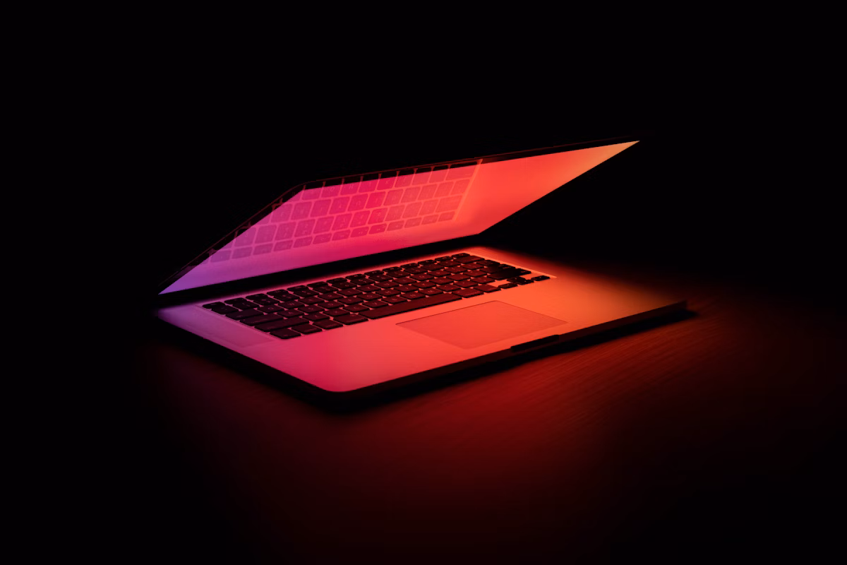 ParrotLab - Tecnologia e innovazione